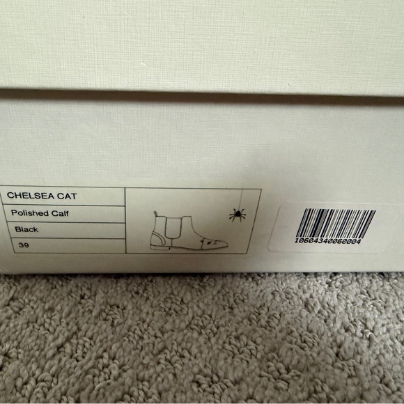 BRAND NEW, never worn Charlotte Olympia Chelsea cat boots. Women’s size 39 - Picture 4 of 4